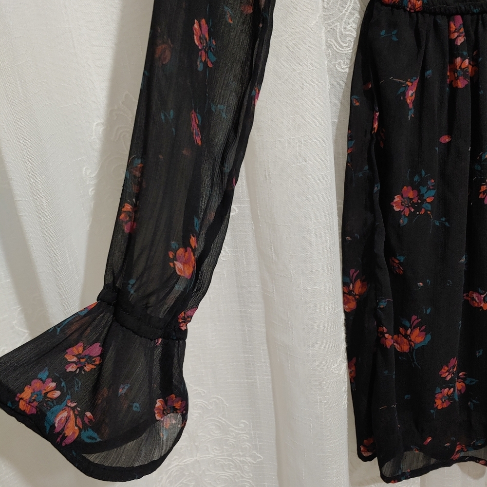 BLACK FLORAL DRESS. SIZE XS - Picture 4 of 11